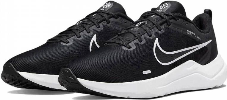 Nike Downshifter 12 Hardloopschoenen voor dames(straat) Zwart