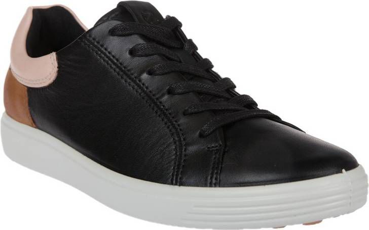 Soft sneakers